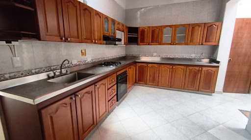 Apartamento en arriendo Antioquia Medellín San Pedro 78 m2 Habitaciones 2 Baños 2 Garajes 0 Precio $2600000