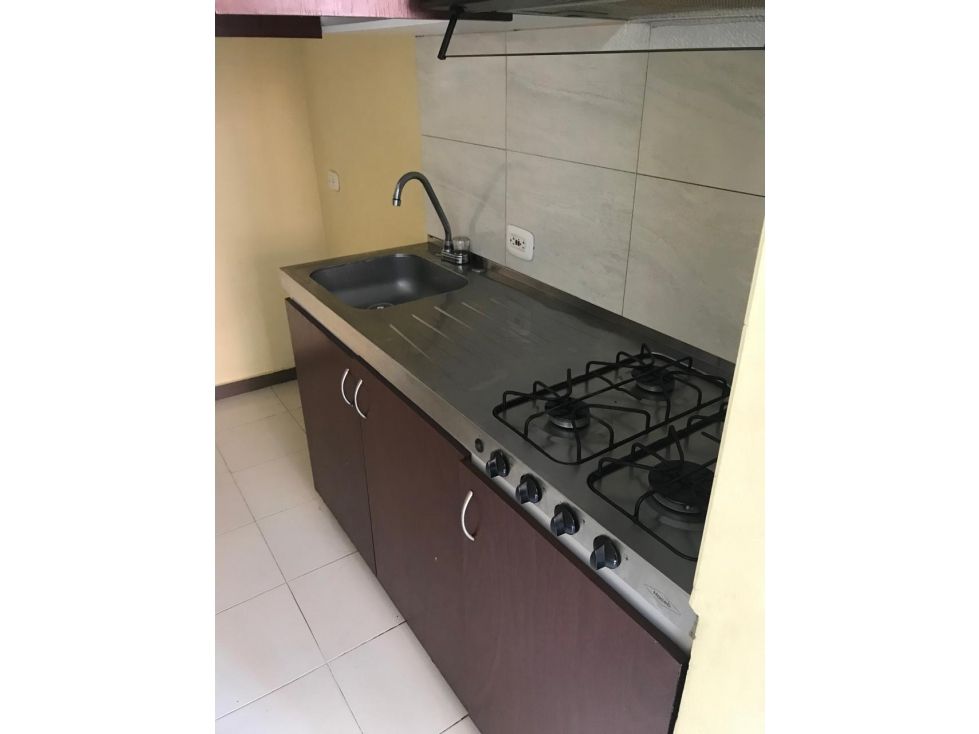 Apartamento en venta Cundinamarca Soacha Cr Bambu 49 m2 Habitaciones 3 Baños 2 Garajes 0 Precio $180000000