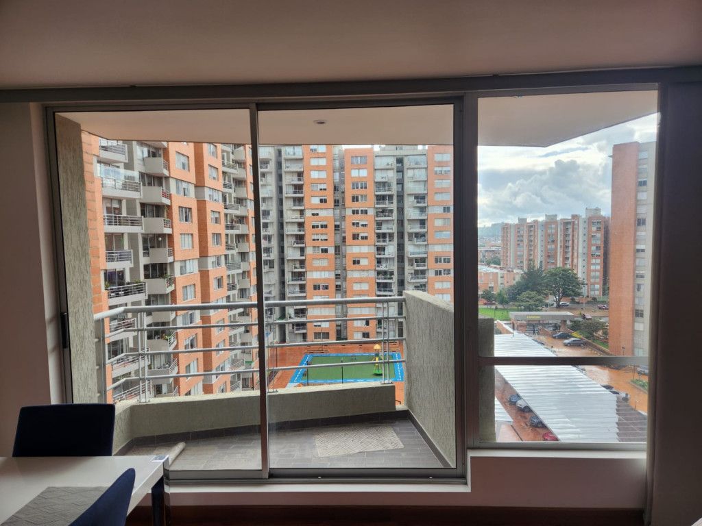 Apartamento en venta Cundinamarca Bogotá San Antonio Nor - Occidental 82 m2 Habitaciones 3 Baños 2 Garajes 2 Precio $550000000