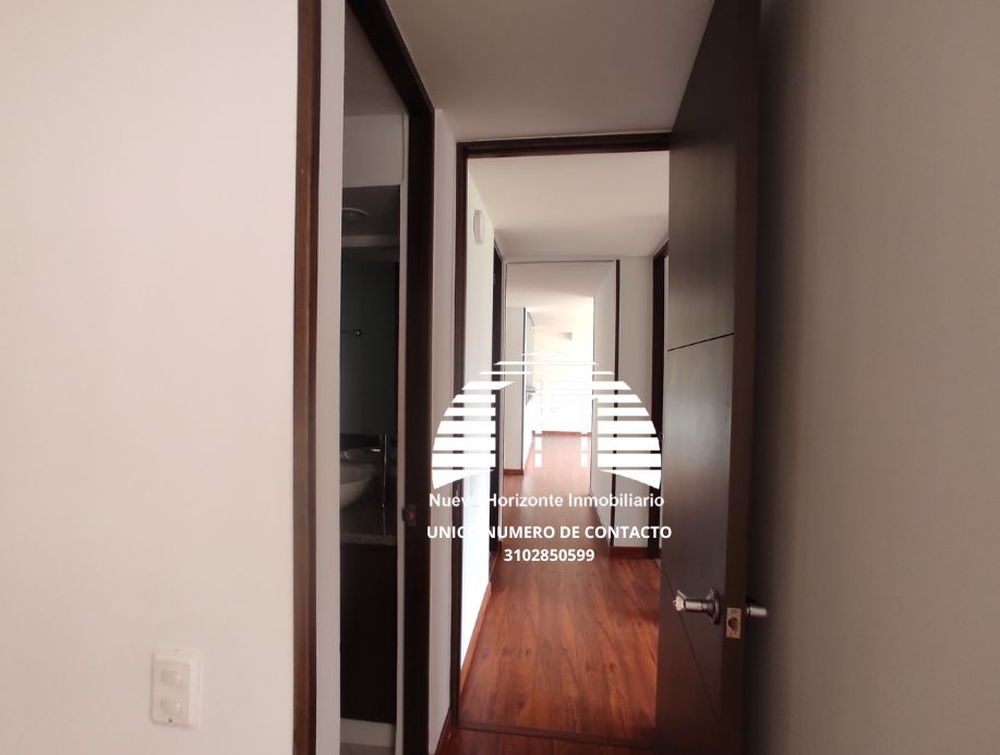 Apartamento en venta Cundinamarca Bogotá El Verbenal 93 m2 Habitaciones 3 Baños 2 Garajes 2 Precio $420000000