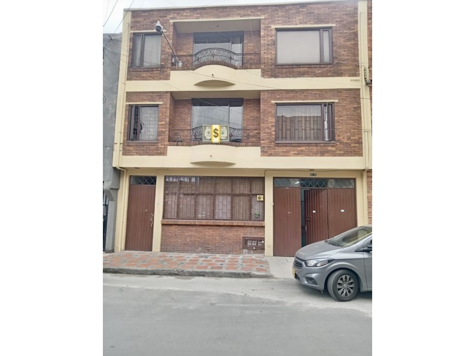 Casa en venta Cundinamarca Bogotá Once De Noviembre 650 m2 Habitaciones 5 Baños 5 Garajes 8 Precio $2850000000