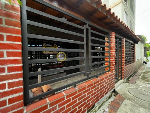 Casa en arriendo Santander Girón Arenales 120 m2 Habitaciones 3 Baños 3 Garajes 0 Precio $2000000