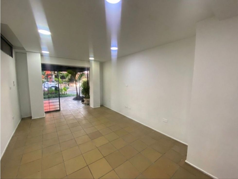 Local en arriendo Antioquia Medellín Rosales 35 m2 Habitaciones 0 Baños 1 Garajes 0 Precio $2200000
