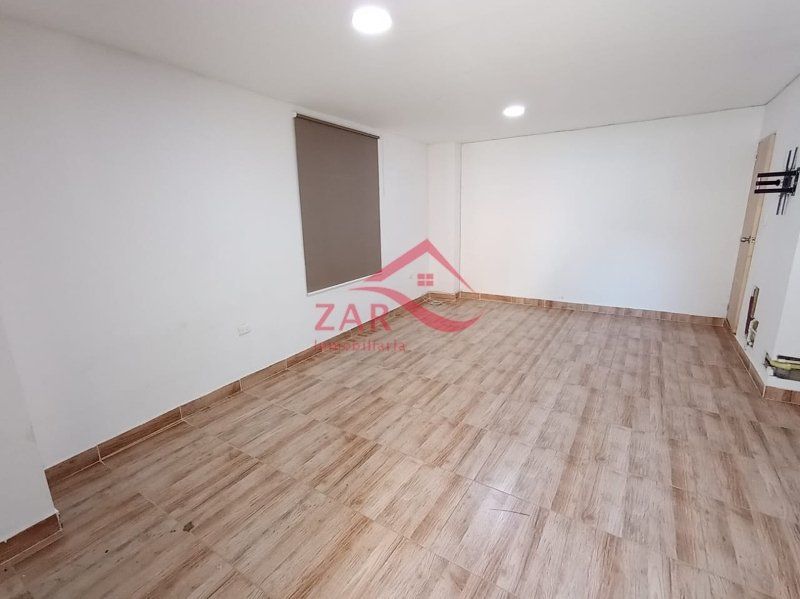 Local en arriendo Antioquia Medellín El Salvador 31 m2 Habitaciones 0 Baños 1 Garajes 0 Precio $1900000