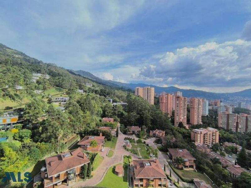 Apartamento en venta Antioquia Medellín El Tesoro 140 m2 Habitaciones 2 Baños 2 Garajes 2 Precio $1450000000