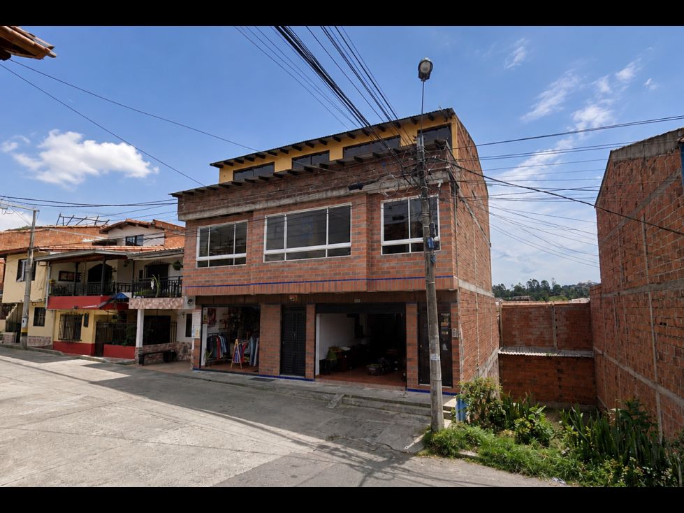 Casa en arriendo Antioquia Marinilla Cn El Artesanal 70 m2 Habitaciones 3 Baños 2 Garajes 0 Precio $2000000