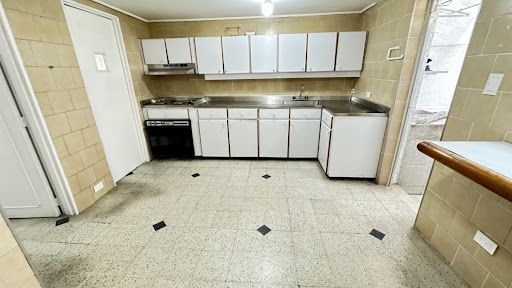Casa en arriendo Antioquia Medellín Naranjal 170 m2 Habitaciones 5 Baños 3 Garajes 1 Precio $4100000