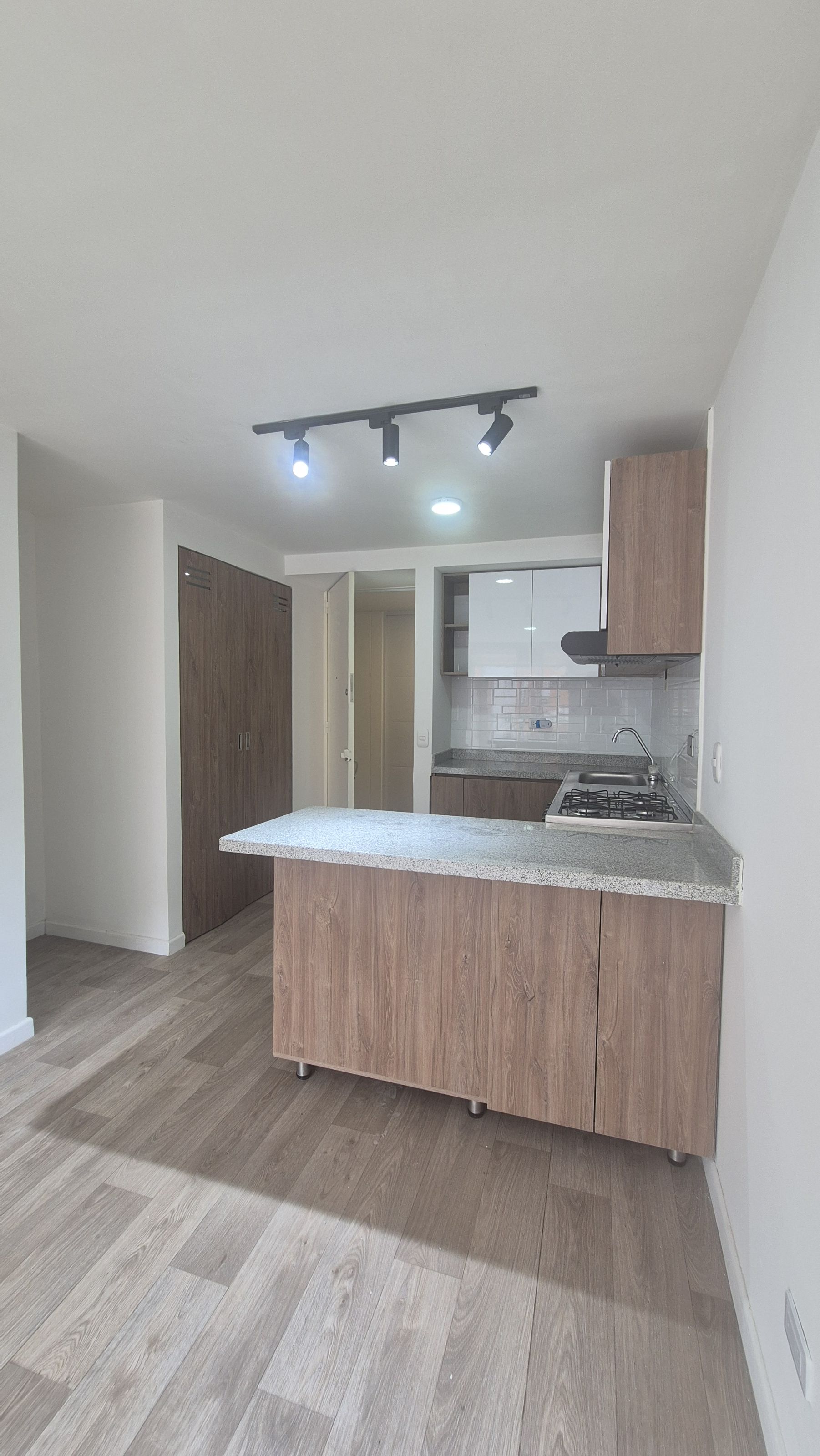 Apartamento en arriendo Cundinamarca Bogotá El Tintal 40 m2 Habitaciones 2 Baños 1 Garajes 0 Precio $1550000