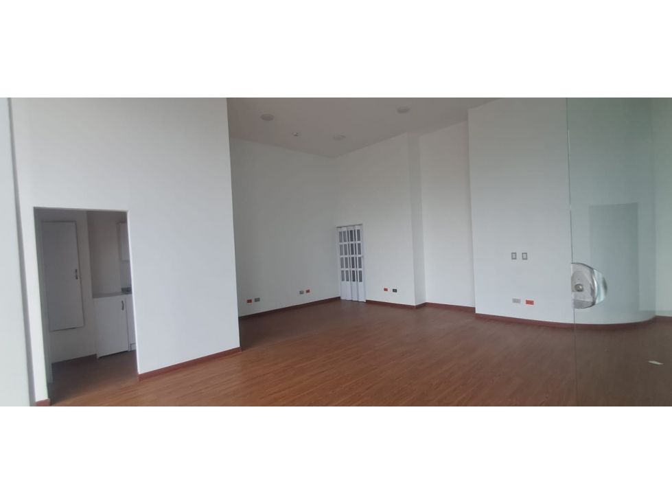 Local en arriendo Quindío Armenia Cr El Retiro 53 m2 Habitaciones 0 Baños 1 Garajes 0 Precio $4881500