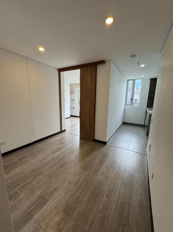 Apartamento en venta Cundinamarca Bogotá Chapinero Central 35 m2 Habitaciones 1 Baños 1 Garajes 1 Precio $325000000