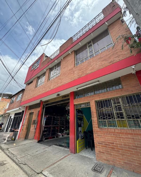 Casa en venta Cundinamarca Bogotá Tuna Alta 257 m2 Habitaciones 4 Baños 3 Garajes 1 Precio $680000000