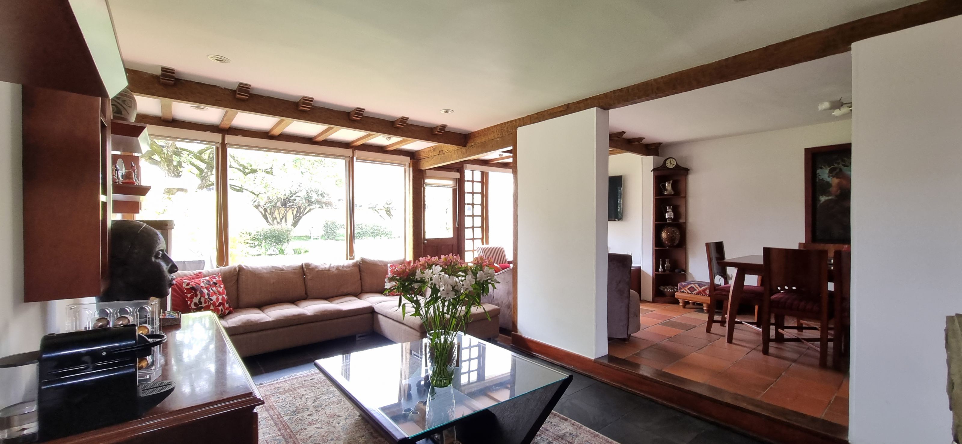 Casa en venta Cundinamarca Bogotá Foledo 178 m2 Habitaciones 3 Baños 3 Garajes 2 Precio $1250000000