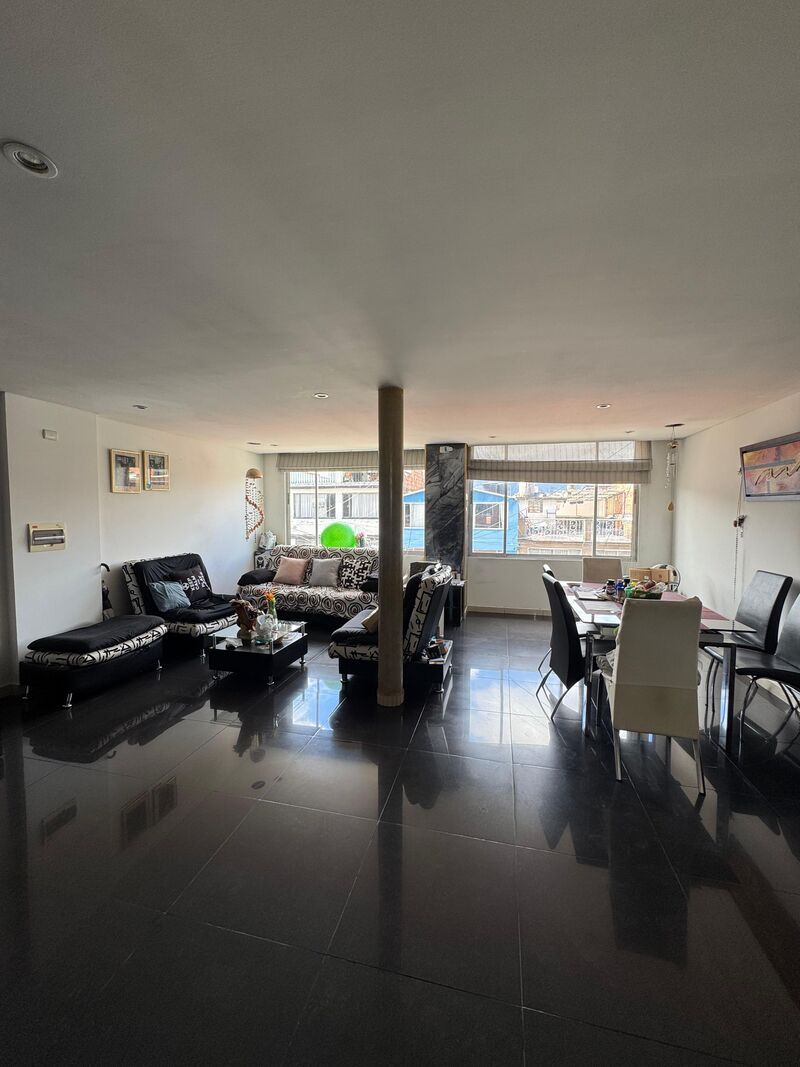 Casa en venta Cundinamarca Bogotá Bonanza 437 m2 Habitaciones 10 Baños 6 Garajes 2 Precio $950000000