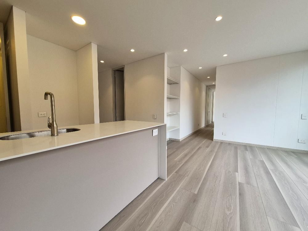 Apartamento en venta Cundinamarca Bogotá Antiguo Country 90 m2 Habitaciones 2 Baños 3 Garajes 2 Precio $1430000000