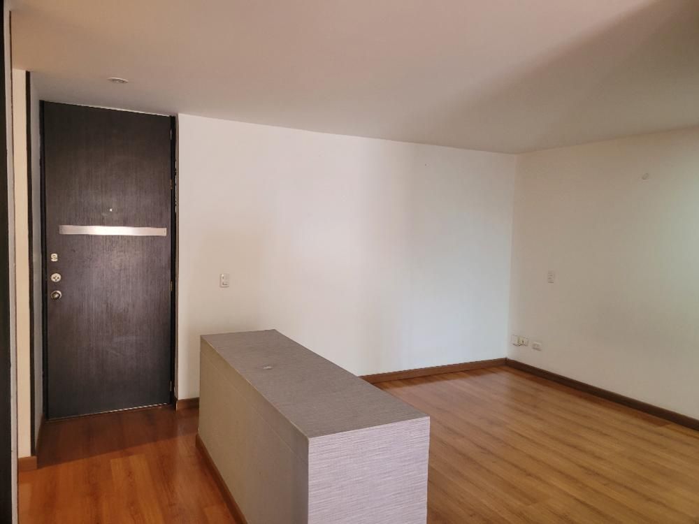 Apartaestudio en venta Cundinamarca Bogotá Ginebra Norte 50 m2 Habitaciones 1 Baños 1 Garajes 1 Precio $420000000