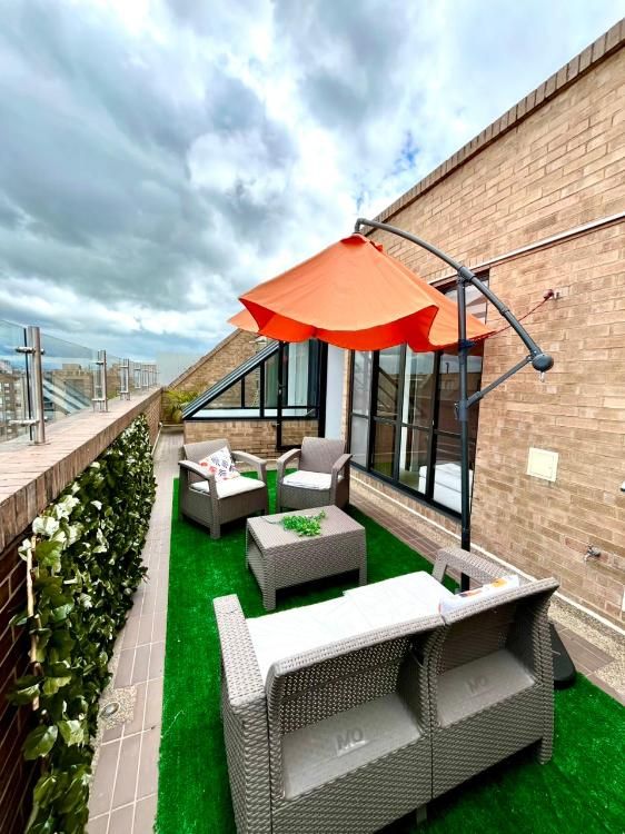 Apartamento en venta Cundinamarca Bogotá Cantalejo 139 m2 Habitaciones 3 Baños 4 Garajes 2 Precio $1250000000