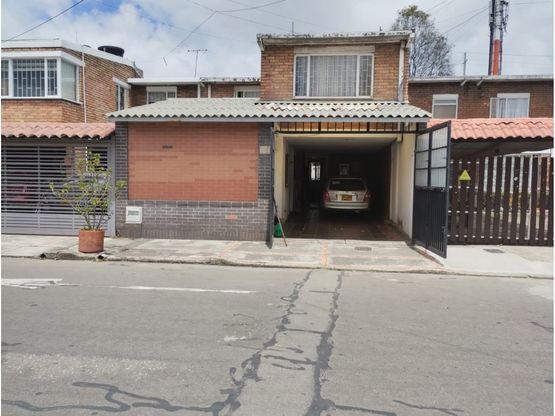 Casa en venta Cundinamarca Bogotá Paulo Vi 226 m2 Habitaciones 3 Baños 3 Garajes 1 Precio $850000000