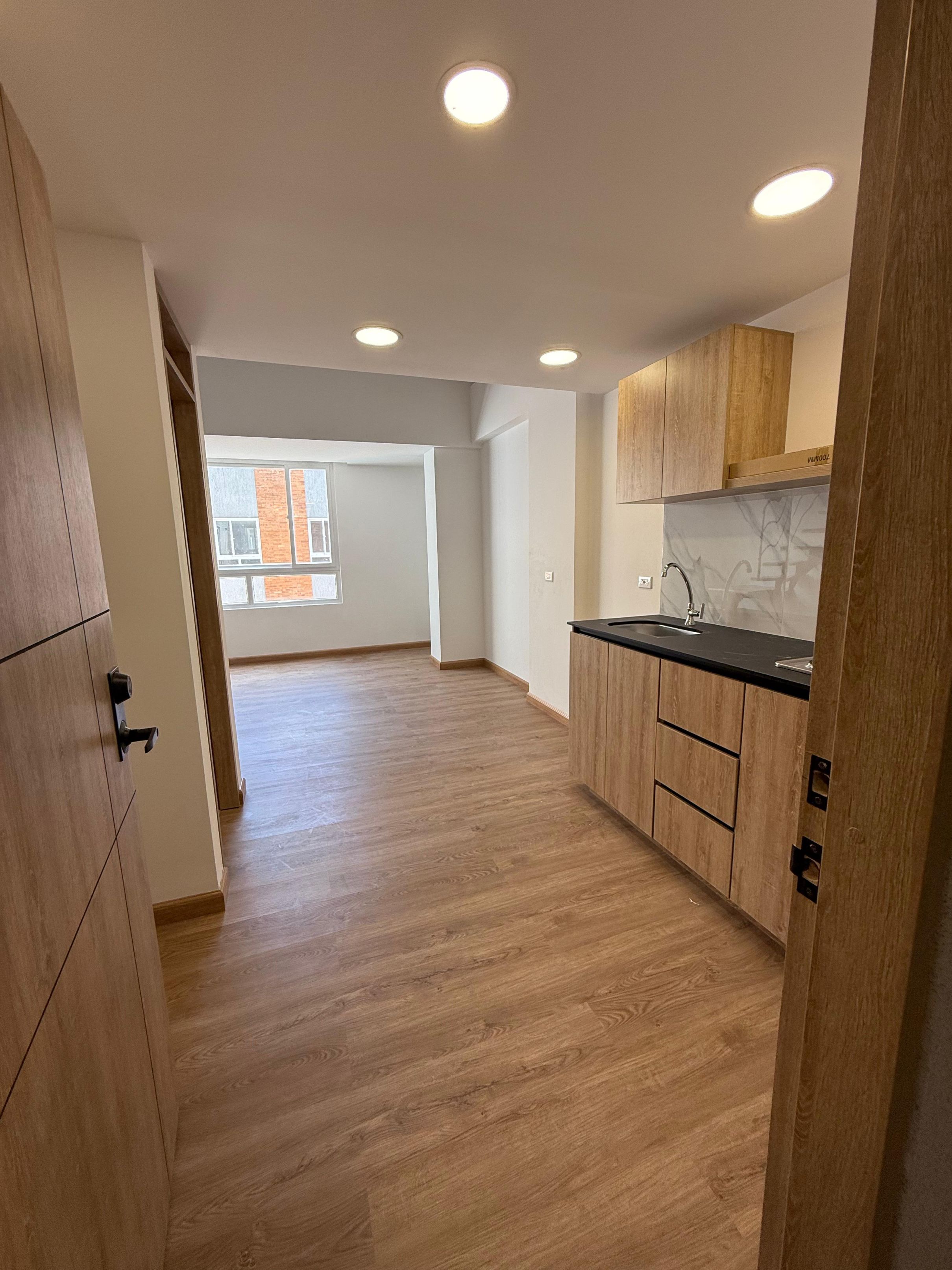 Apartamento en venta Cundinamarca Bogotá Florencia 32 m2 Habitaciones 1 Baños 2 Garajes 0 Precio $260000000