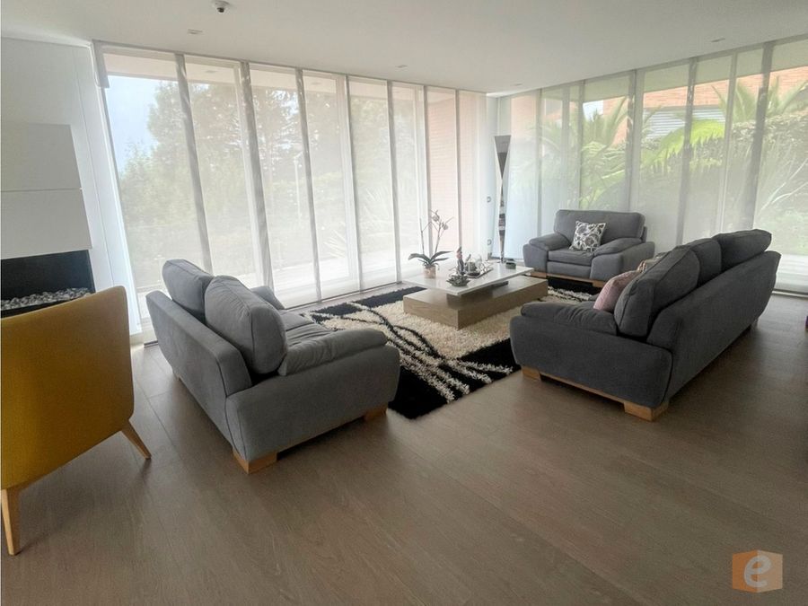 Casa en venta Cundinamarca Bogotá Ciudad Jardín Norte 500 m2 Habitaciones 4 Baños 5 Garajes 7 Precio $5000000000
