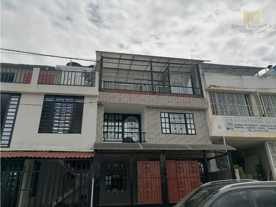 Casa en venta Cundinamarca Fusagasugá Cr Villa Andrea 234 m2 Habitaciones 5 Baños 3 Garajes 1 Precio $450000000