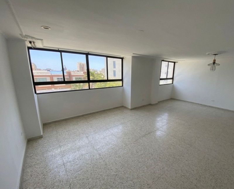 Apartamento en arriendo Atlántico Barranquilla Los Alpes 116 m2 Habitaciones 3 Baños 3 Garajes 0 Precio $1800000