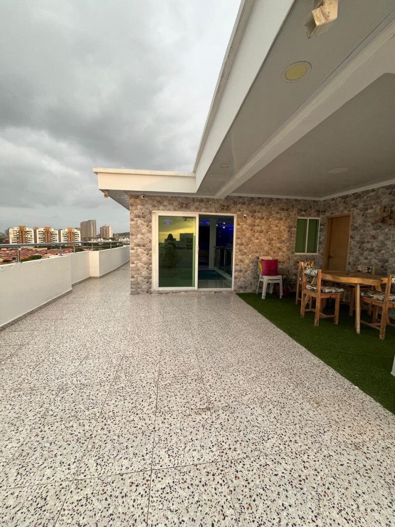 Apartamento en arriendo Atlántico Puerto Colombia Villa Campestre 200 m2 Habitaciones 5 Baños 3 Garajes 2 Precio $4000000