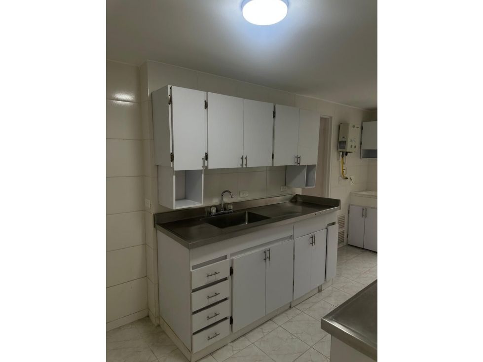 Casa en arriendo Antioquia Medellín El Castillo 1352 m2 Habitaciones 4 Baños 3 Garajes 0 Precio $5000000