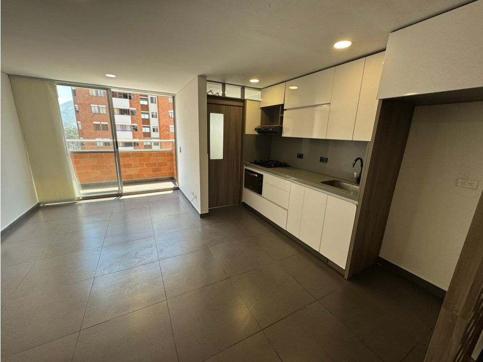 Apartamento en arriendo Antioquia La Estrella Ancón San Martín 75 m2 Habitaciones 3 Baños 2 Garajes 0 Precio $2700000
