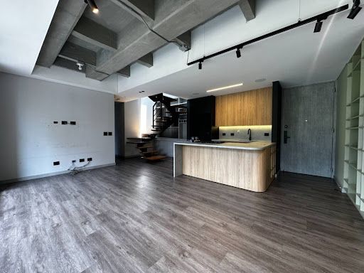 Apartamento en arriendo Antioquia Envigado El Esmeraldal 144 m2 Habitaciones 3 Baños 5 Garajes 2 Precio $8900000