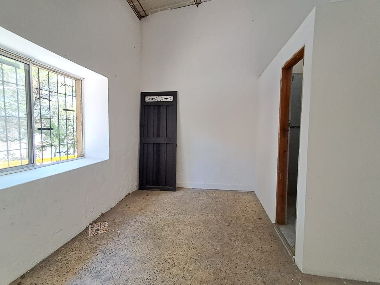 Casa en arriendo Antioquia Medellín Los Angeles 220 m2 Habitaciones 18 Baños 9 Garajes 0 Precio $7700000