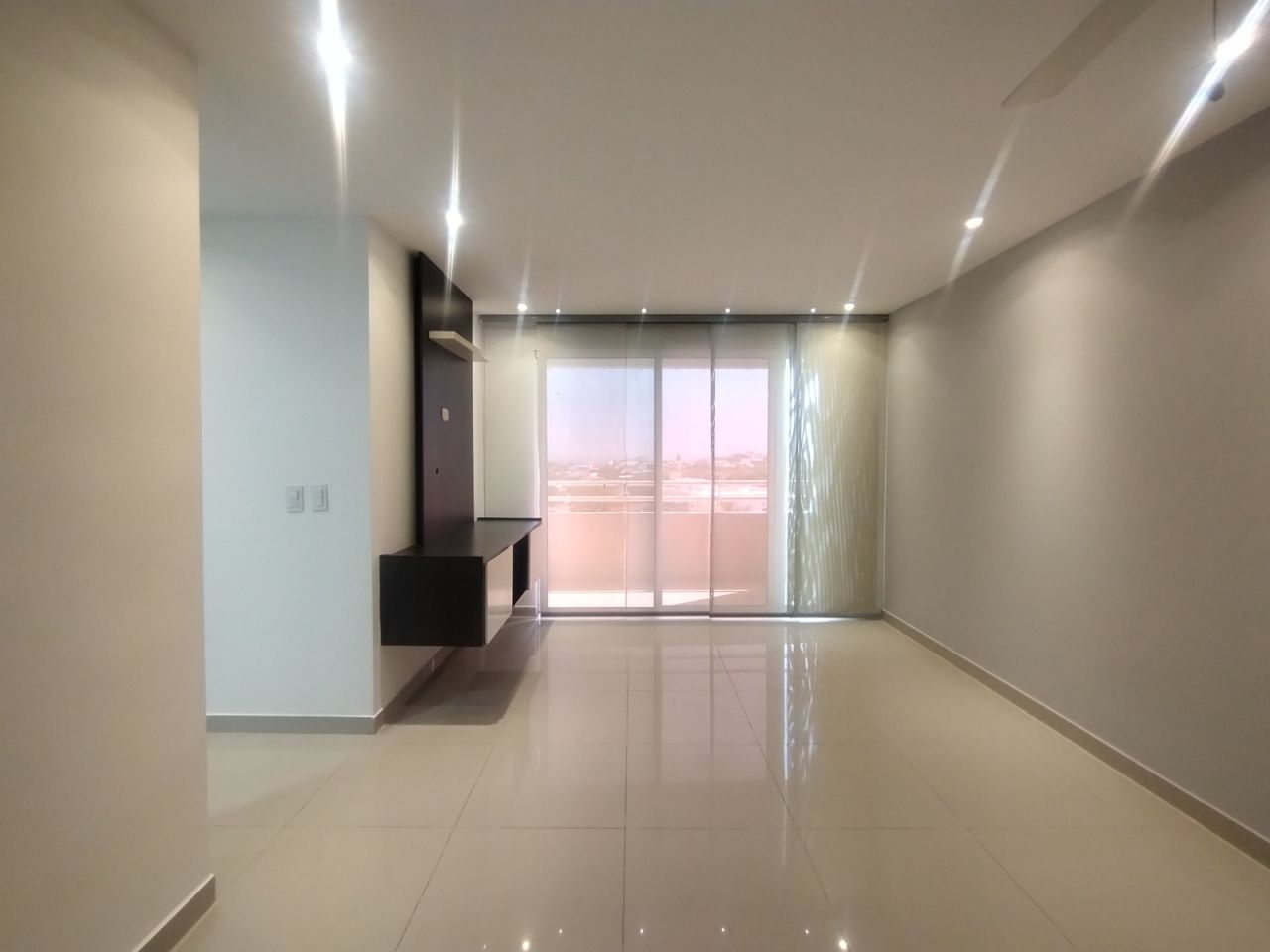 Apartamento en arriendo Atlántico Barranquilla Ciudad Jardin 64 m2 Habitaciones 2 Baños 2 Garajes 1 Precio $2200000