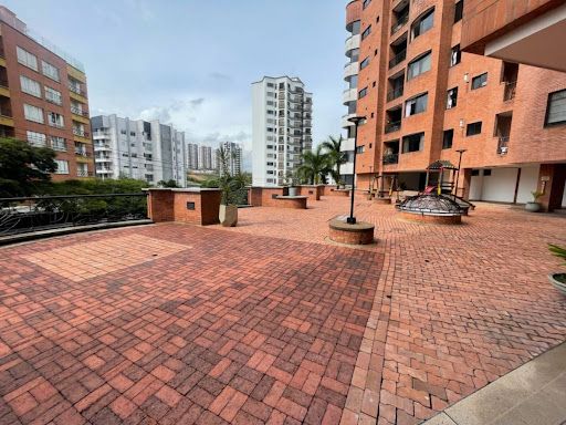 Apartamento en arriendo Risaralda Pereira Cambulos 70 m2 Habitaciones 2 Baños 2 Garajes 1 Precio $2350000