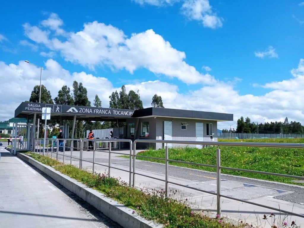 Lote en arriendo Cundinamarca Tocancipá Tocancipá 2767 m2 Habitaciones 0 Baños 0 Garajes 0 Precio $9900000