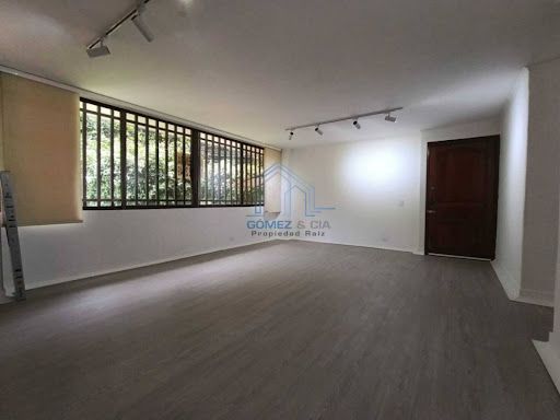 Apartamento en arriendo Antioquia Medellín Patio Bonito 130 m2 Habitaciones 3 Baños 3 Garajes 1 Precio $4000000