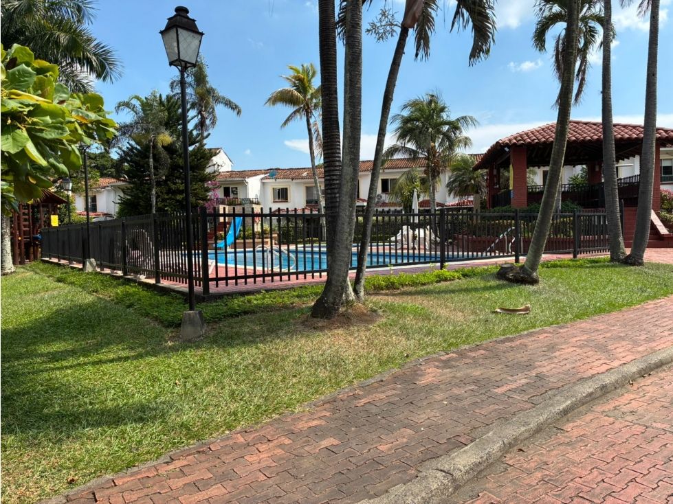 Casa en venta Valle Del Cauca Cali San Pedro 190 m2 Habitaciones 3 Baños 4 Garajes 2 Precio $795000000