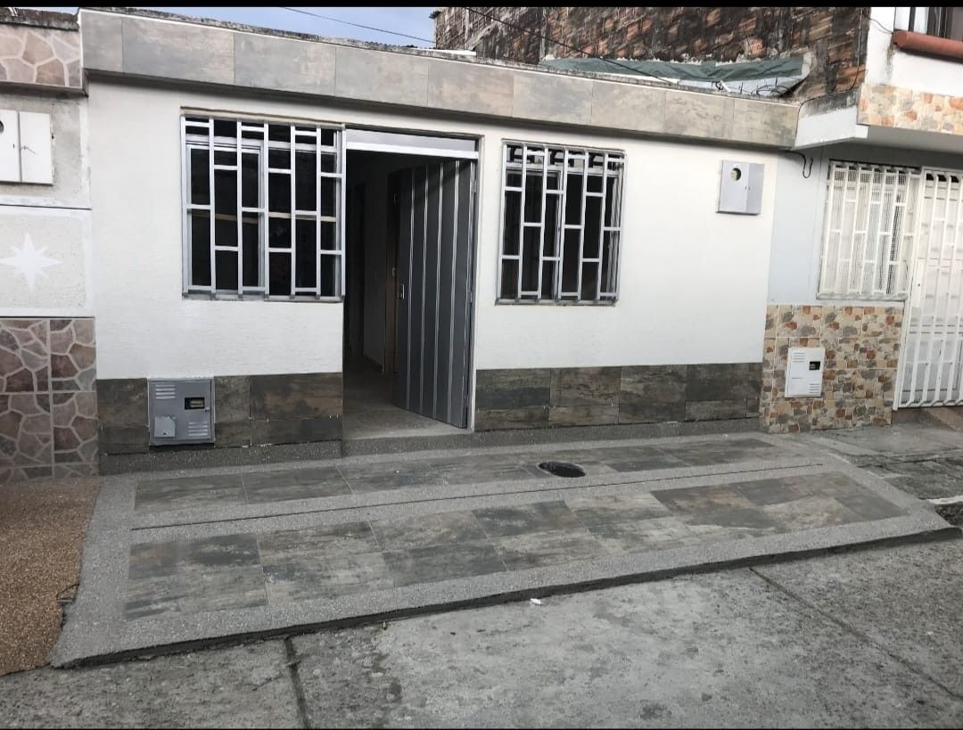 Casa en venta Quindío Armenia Br Los Almendros 60 m2 Habitaciones 3 Baños 1 Garajes 0 Precio $220000000