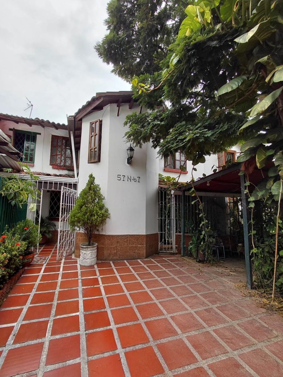 Casa en venta Valle Del Cauca Cali Ciudad Los Álamos 197 m2 Habitaciones 4 Baños 4 Garajes 1 Precio $598000000