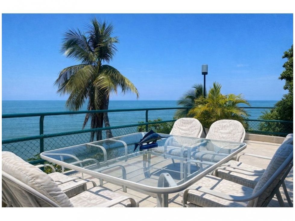 Casa en venta Magdalena Santa Marta Santa Marta 931 m2 Habitaciones 8 Baños 3 Garajes 2 Precio $1950000000