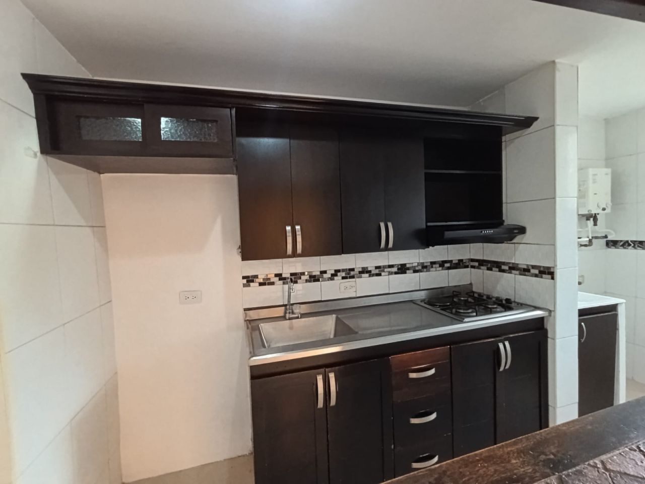 Apartamento en arriendo Antioquia Itagüí Las Colinas De Asis Et B 70 m2 Habitaciones 3 Baños 2 Garajes 1 Precio $2700000