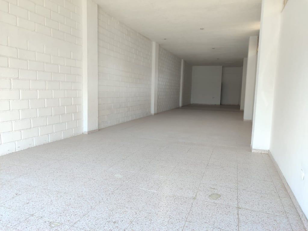 Local en arriendo Magdalena Santa Marta Miraflores 106 m2 Habitaciones 0 Baños 1 Garajes 0 Precio $5000000