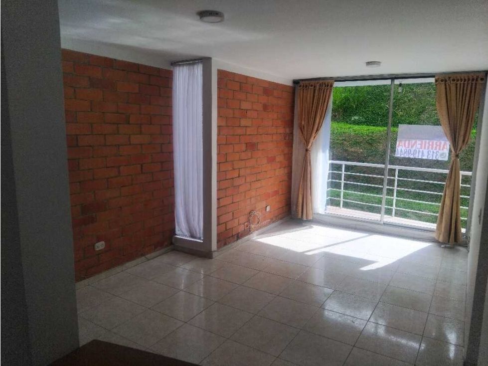 Apartamento en arriendo Caldas Manizales Sacatin Viejo 62 m2 Habitaciones 3 Baños 2 Garajes 1 Precio $1300000