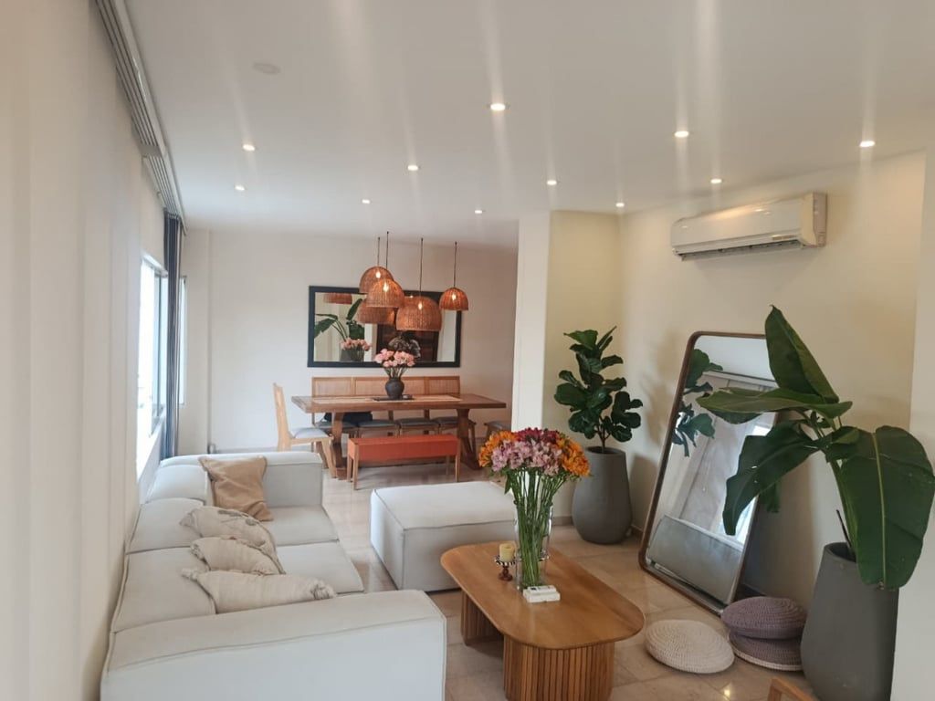 Apartamento en arriendo Bolívar Cartagena Manga 175 m2 Habitaciones 3 Baños 2 Garajes 0 Precio $6000000