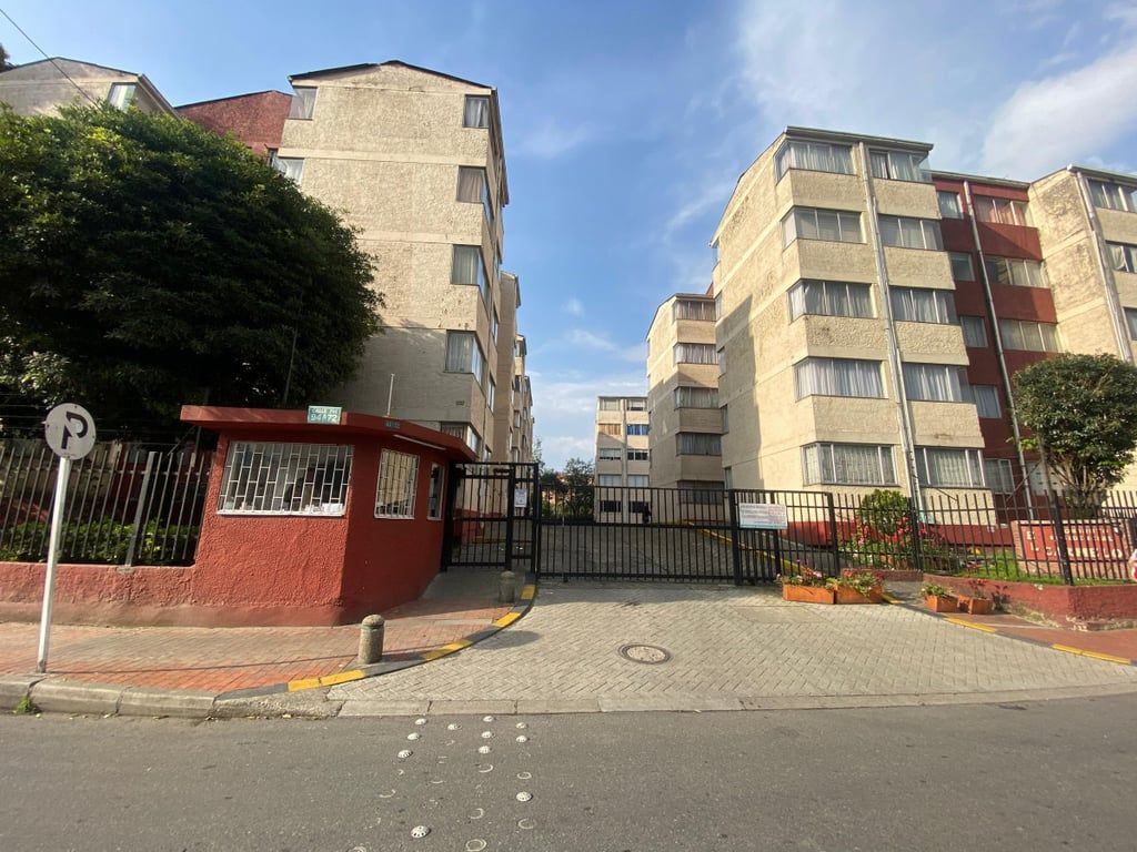 Apartamento en venta Cundinamarca Bogotá Florida Blanca Norte 40 m2 Habitaciones 2 Baños 1 Garajes 0 Precio $220000000