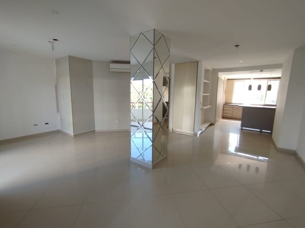 Apartamento en arriendo Magdalena Santa Marta Ub Salguero 111 m2 Habitaciones 3 Baños 3 Garajes 0 Precio $3000000