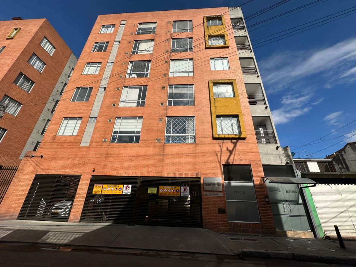 Apartamento en venta Cundinamarca Bogotá San Joaquín 84 m2 Habitaciones 3 Baños 2 Garajes 1 Precio $520000000