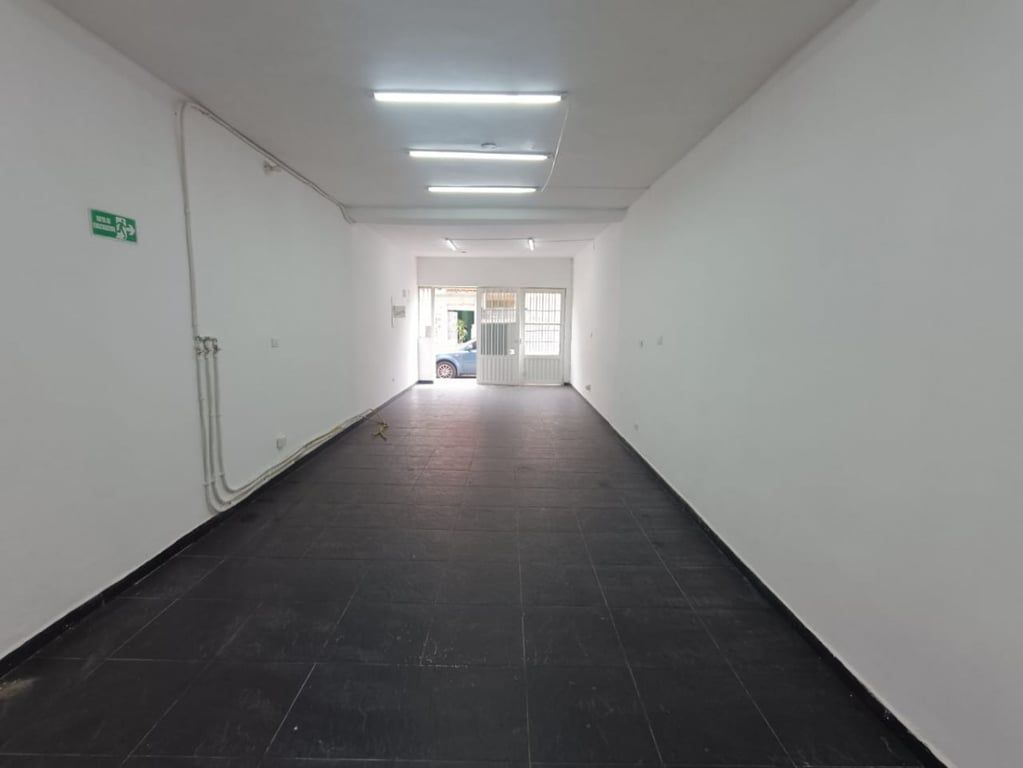 Local en arriendo Cundinamarca Bogotá Trinidad Galan 67 m2 Habitaciones 0 Baños 1 Garajes 0 Precio $2800000