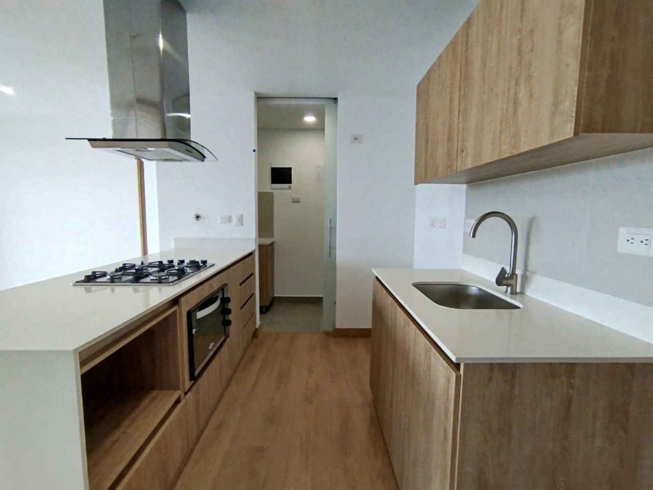 Apartamento en arriendo Antioquia Rionegro Las Torres 74 m2 Habitaciones 2 Baños 2 Garajes 1 Precio $2700000