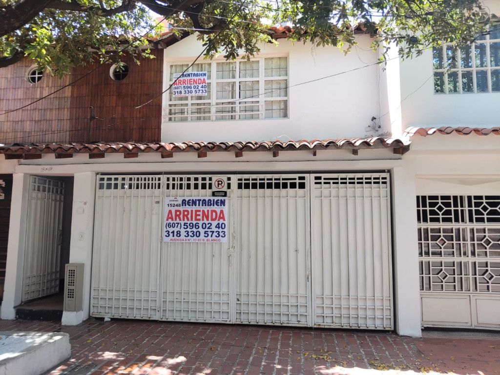 Casa en arriendo Norte De Santander Cúcuta La Castellana 200 m2 Habitaciones 4 Baños 4 Garajes 1 Precio $1900000