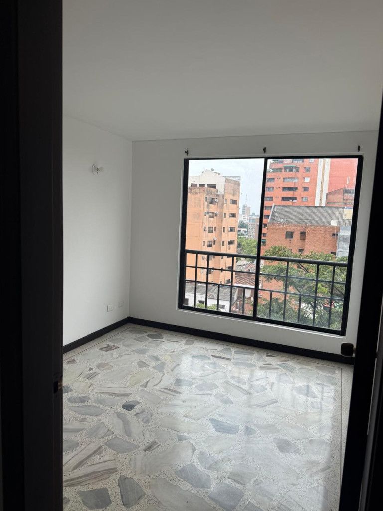 Apartamento en venta Valle Del Cauca Cali San Nicolás 115 m2 Habitaciones 3 Baños 3 Garajes 2 Precio $700000000