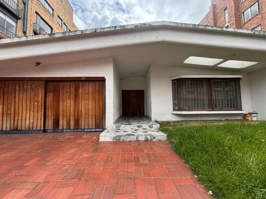 Lote en venta Cundinamarca Bogotá Santa Barbara Occidental 0 m2 Habitaciones 0 Baños 0 Garajes 0 Precio $7344000000